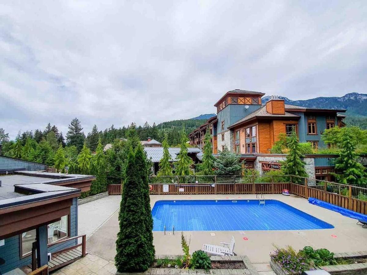 Updated Whistler Creek Studio With Parking Esterno foto