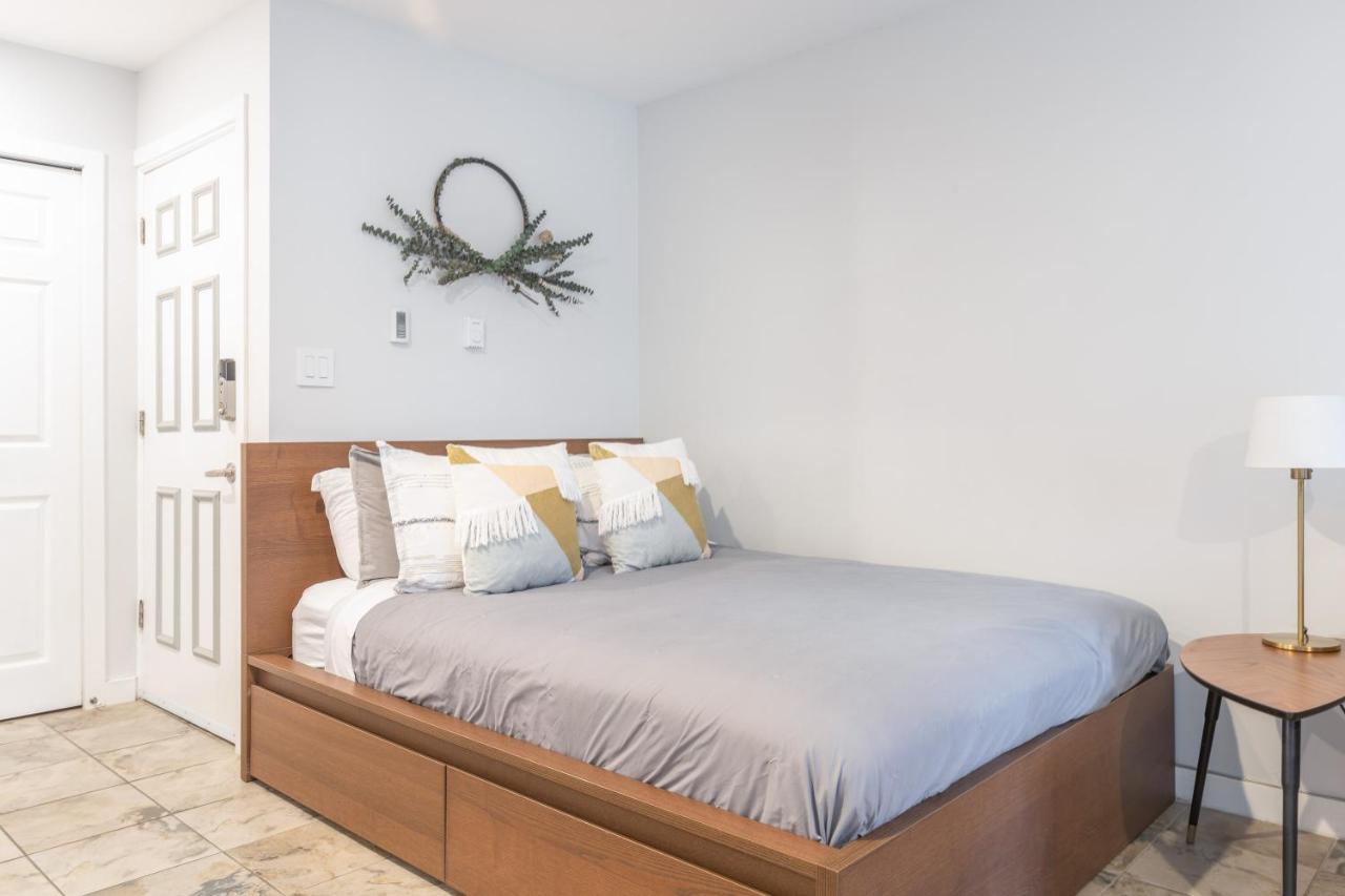 Updated Whistler Creek Studio With Parking Esterno foto